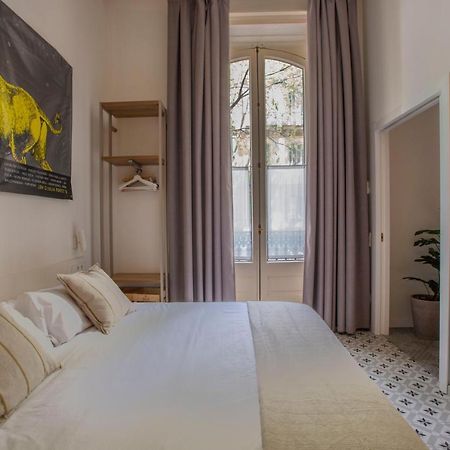 The Barcelona Centric Apt By Maison Pinata Luaran gambar