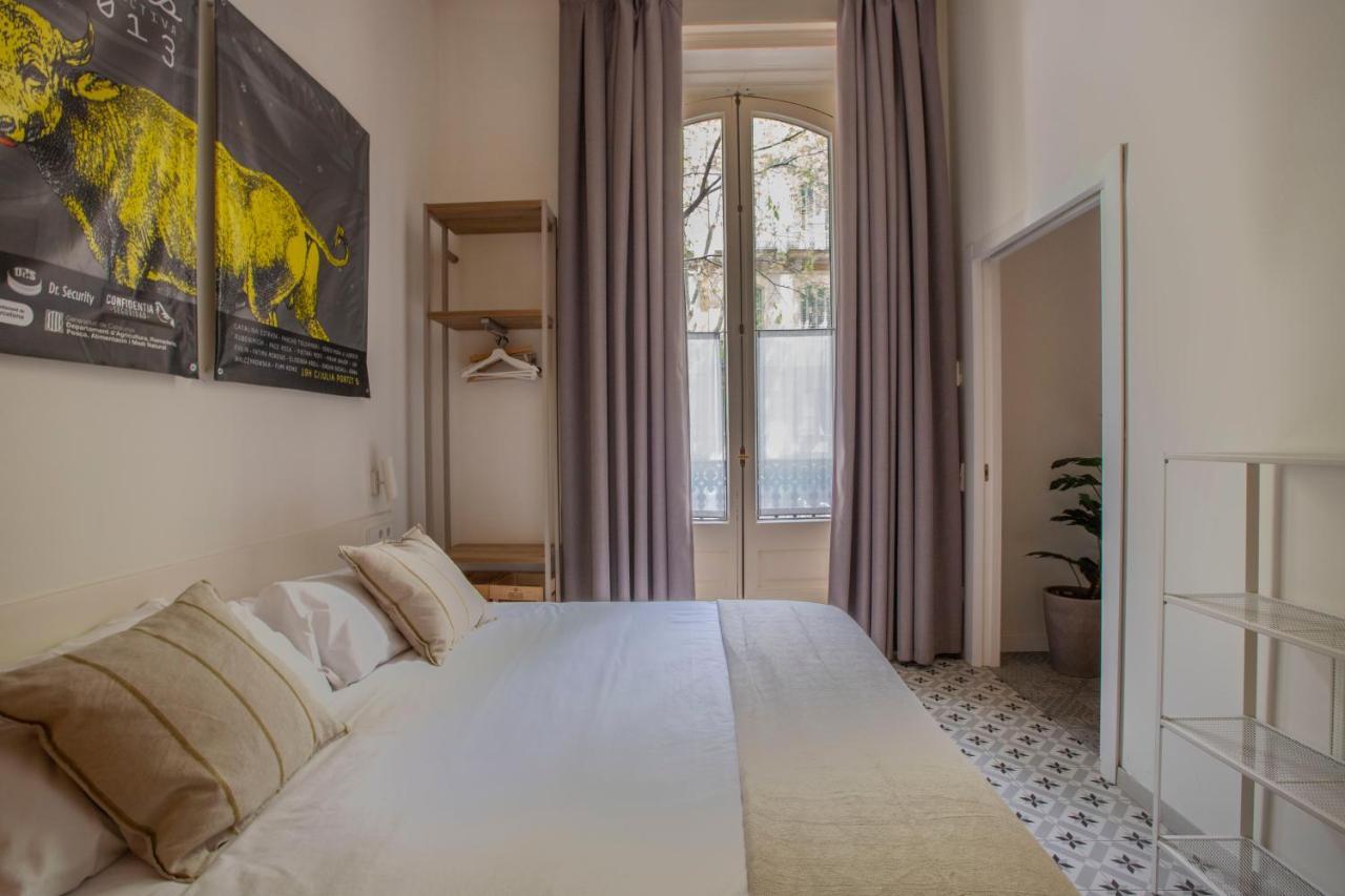 The Barcelona Centric Apt By Maison Pinata Luaran gambar