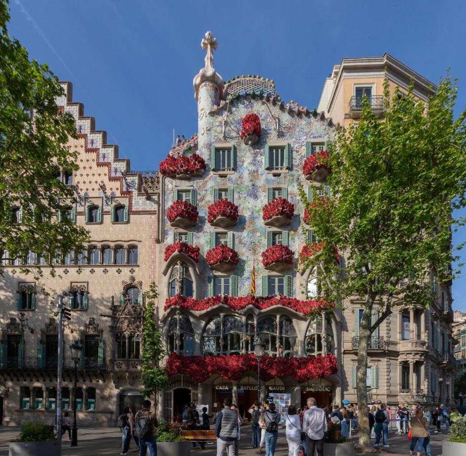 The Barcelona Centric Apt By Maison Pinata Luaran gambar